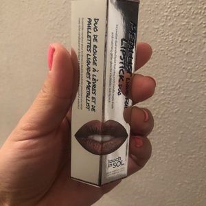 NWT Touch In Sol Liquid Foil Lipstick Duo